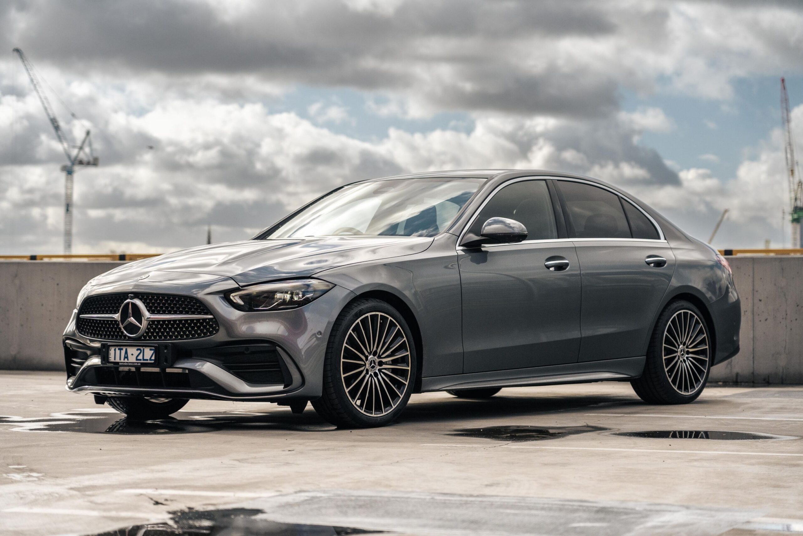 Mercedes-Benz C200 AMG Line Premium YOM2022